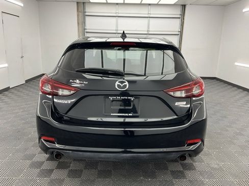 Used 2017 MAZDA MAZDA3 Grand Touring image 23