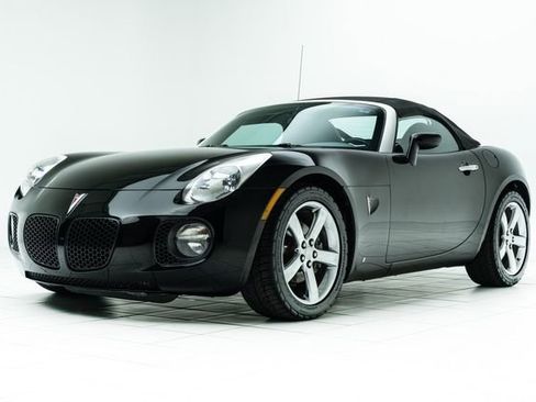 Used 2007 Pontiac Solstice GXP w/ Premium Package image 12