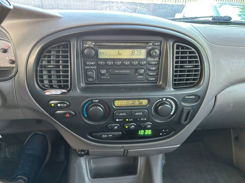 Used 2002 Toyota Sequoia SR5 RWD image 12