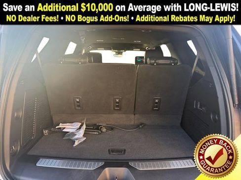 Used 2023 GMC Yukon Denali w/ Advanced Technology Package image 24