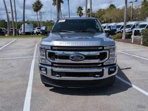 Used 2022 Ford F250 XLT w/ XLT Premium Package image 9