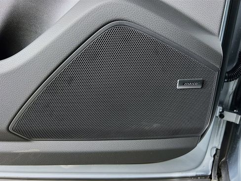 New 2026 Porsche Cayenne Base image 21