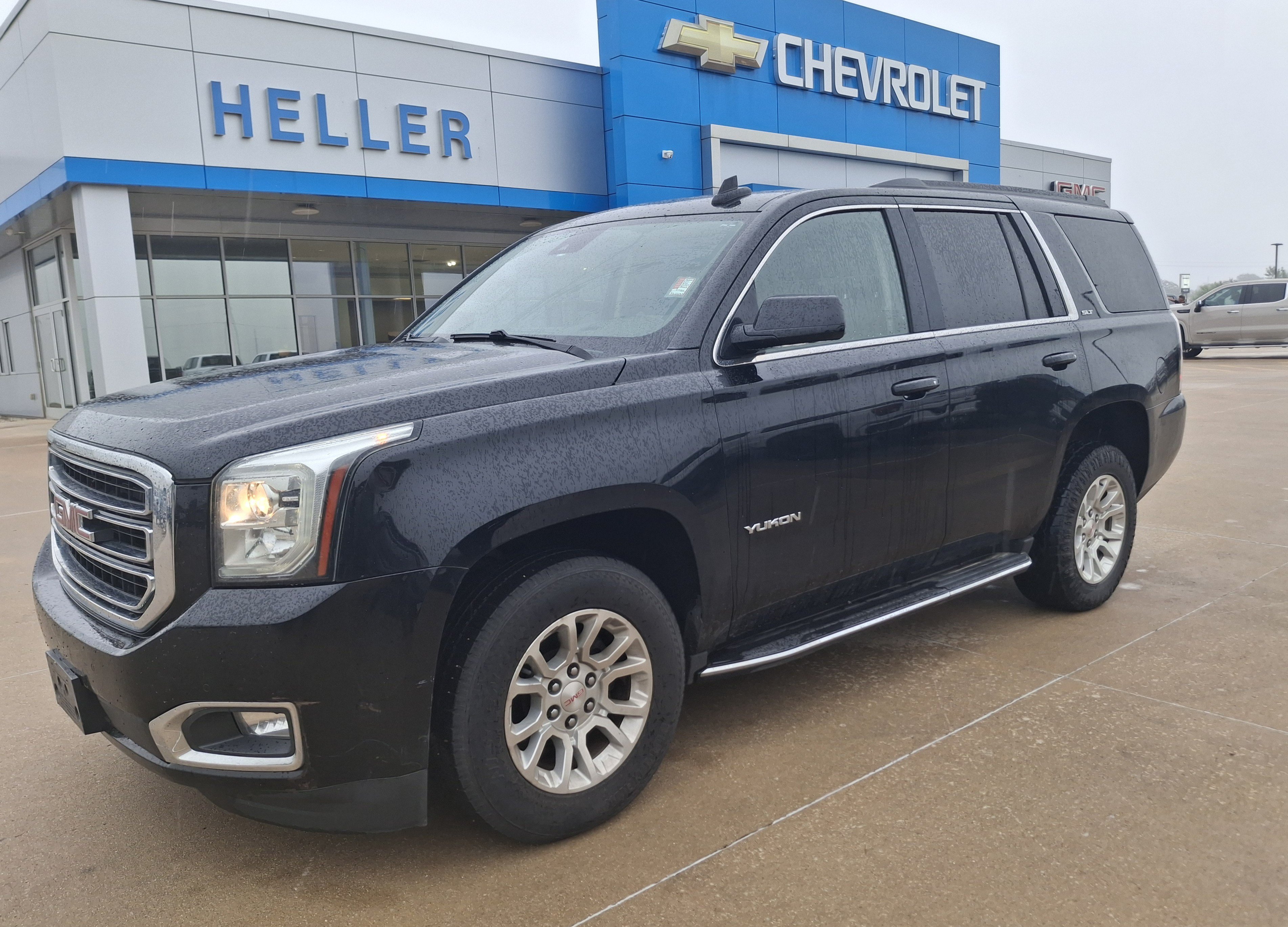 Used 2020 GMC Yukon SLT w/ Open Road Package AWD/4WD image 3
