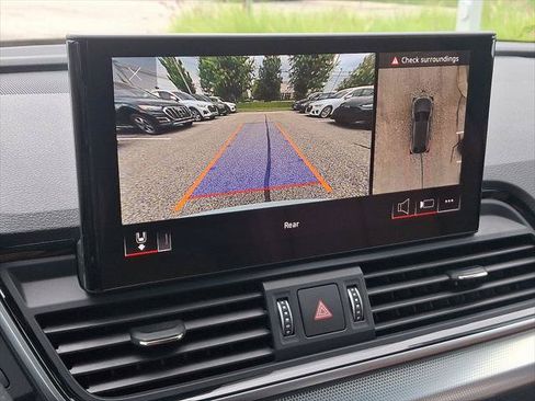 Certified 2024 Audi Q5 2.0T Premium Plus AWD/4WD image 19