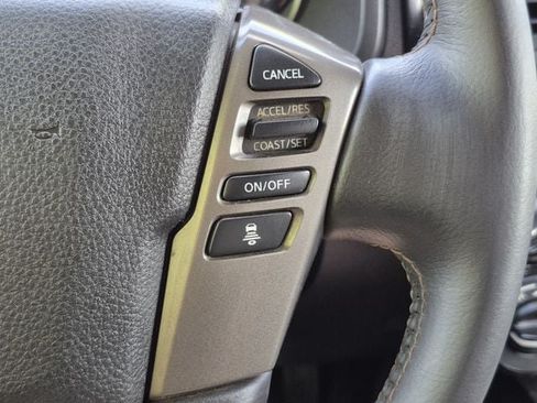 Used 2023 Nissan Titan Platinum Reserve w/ Moonroof Package AWD/4WD image 13
