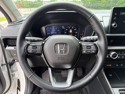 Used 2026 Honda CR-V EX-L image 17