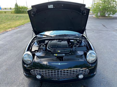 Used 2002 Ford Thunderbird Deluxe image 40