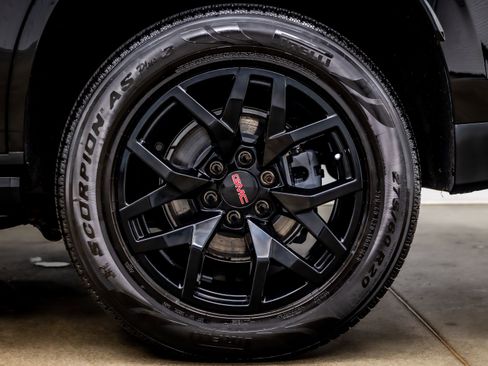 Used 2022 GMC Yukon AT4 w/ Max Trailering Package image 37