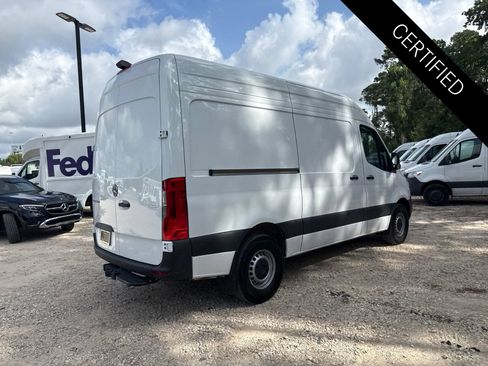 Used 2026 Mercedes-Benz Sprinter 2500 image 4