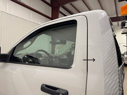 Used 2011 RAM 5500 2WD Regular Cab w/ ST Decor Group image 43