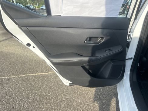 New 2025 Nissan Sentra SV image 21