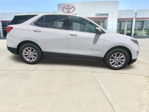 Used 2020 Chevrolet Equinox LT FWD image 4