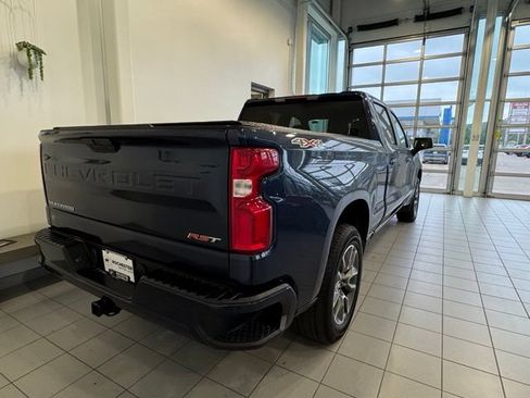 Used 2022 Chevrolet Silverado 1500 RST AWD/4WD image 32