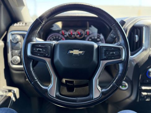 Used 2019 Chevrolet Silverado 1500 LT w/ Convenience Package image 15