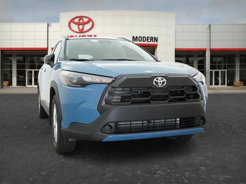 New 2026 Toyota Corolla Cross LE image 18