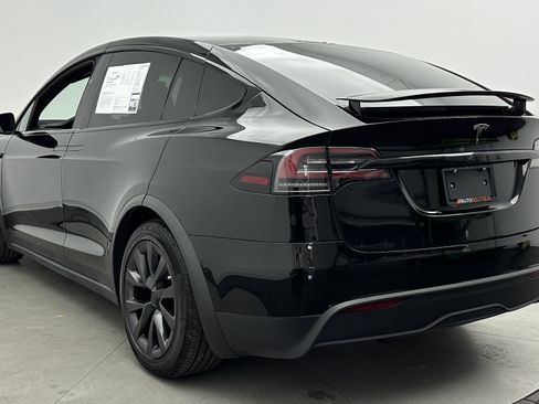 Used 2023 Tesla Model X AWD/4WD image 6