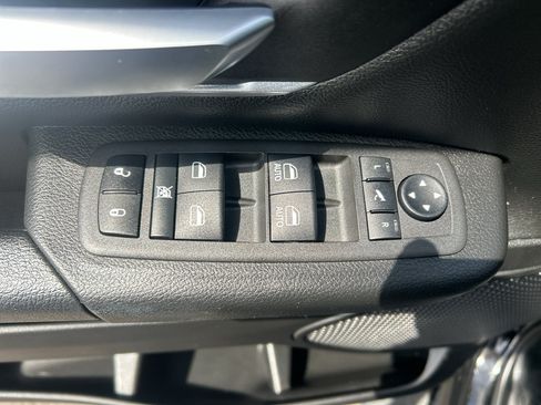 Used 2022 RAM 1500 Big Horn AWD/4WD image 14