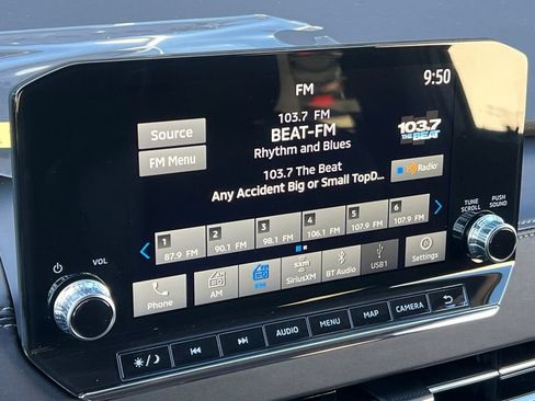 New 2025 Mitsubishi Outlander SE image 19