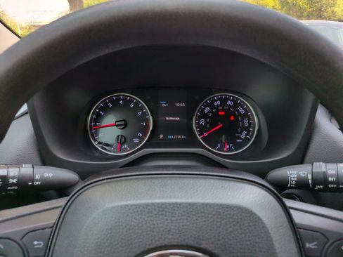 Used 2019 Toyota RAV4 XLE w/ All Weather Liner Package AWD/4WD image 16