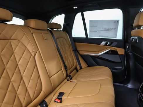 Used 2026 BMW X5 xDrive40i image 25