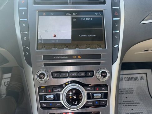 Used 2018 Lincoln MKZ Reserve w/ Technology Package image 12