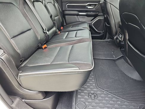 Used 2025 RAM 1500 Laramie w/ Sport Appearance Package AWD/4WD image 16