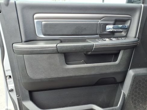 Used 2023 RAM 1500 Warlock AWD/4WD image 22
