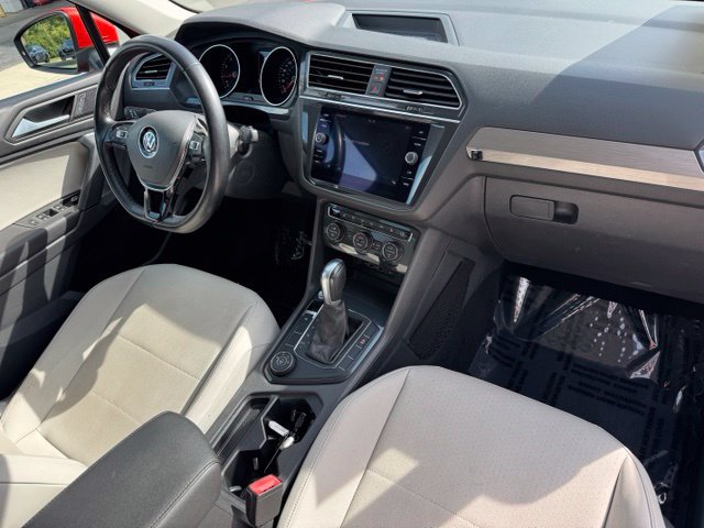 Used 2019 Volkswagen Tiguan SE AWD/4WD image 31