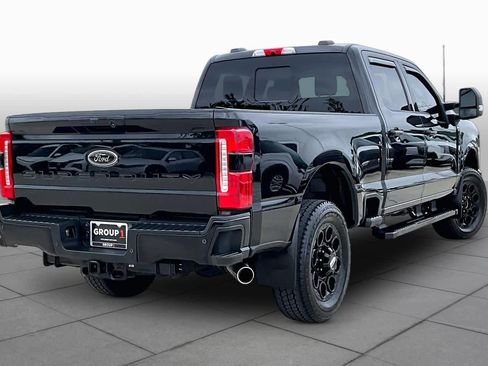 Used 2024 Ford F250 Lariat w/ Lariat Ultimate Package AWD/4WD image 12