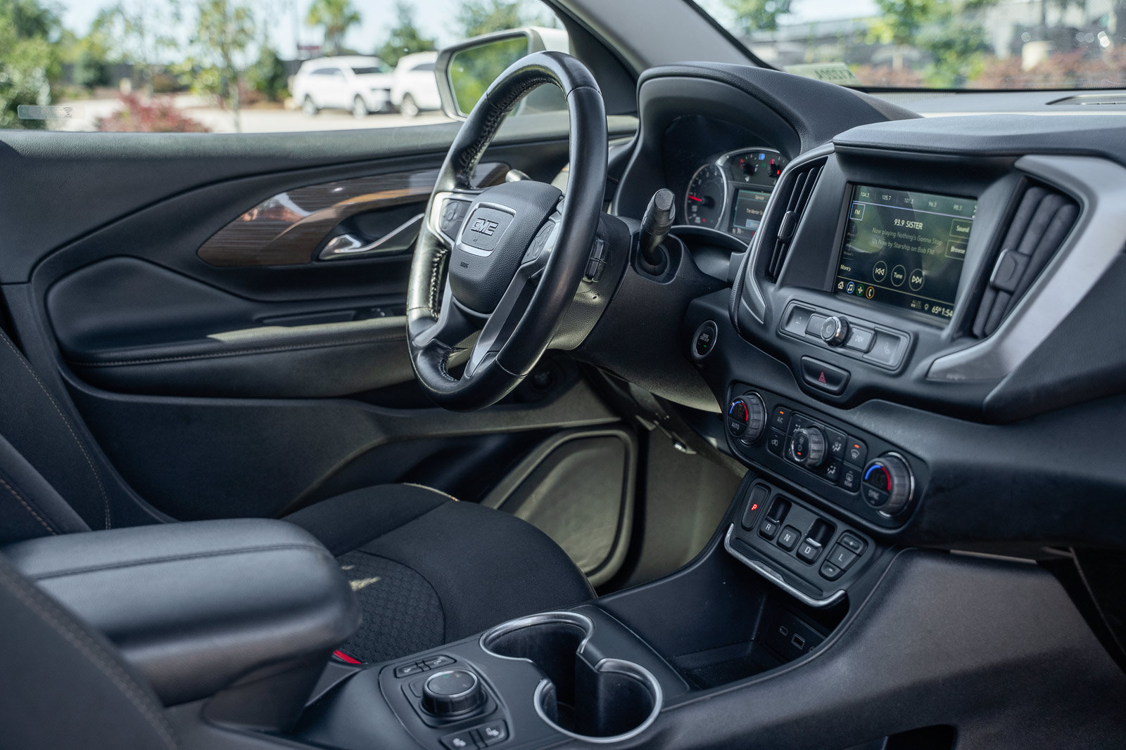Used 2019 GMC Terrain SLE w/ Driver Convenience Package AWD/4WD image 13