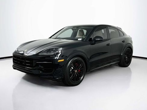 New 2026 Porsche Cayenne GTS AWD/4WD image 1