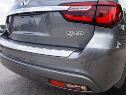 Used 2019 INFINITI QX80 Luxe image 10