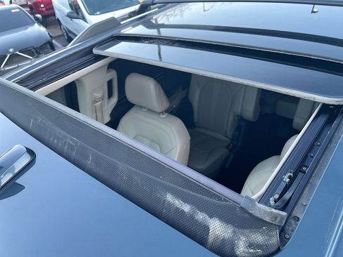 Used 2024 Ford Expedition Max Limited image 23