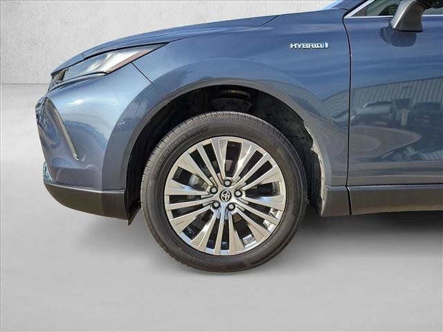 Used 2021 Toyota Venza Limited AWD/4WD image 23