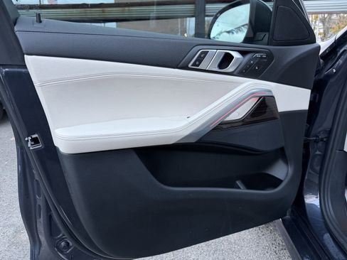 Used 2022 BMW X6 xDrive40i image 27