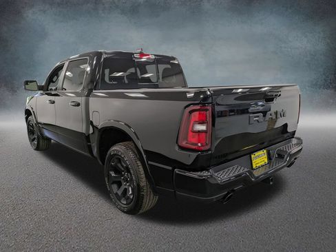 Used 2025 RAM 1500 Big Horn AWD/4WD image 6