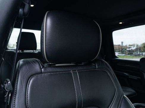 Used 2019 RAM 1500 Limited image 15