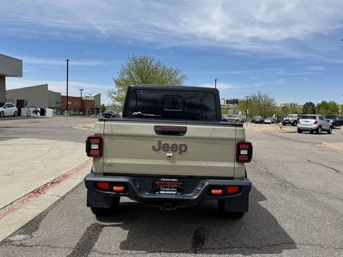 Used 2020 Jeep Gladiator Mojave AWD/4WD image 7