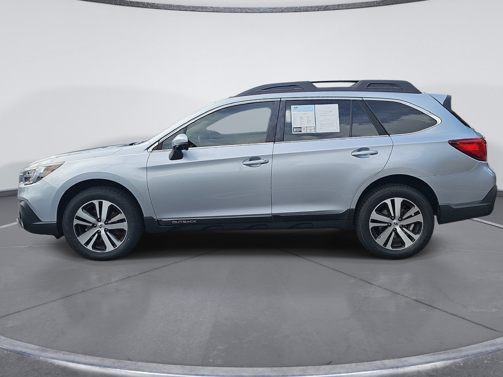 Used 2019 Subaru Outback 3.6R Limited AWD/4WD image 6