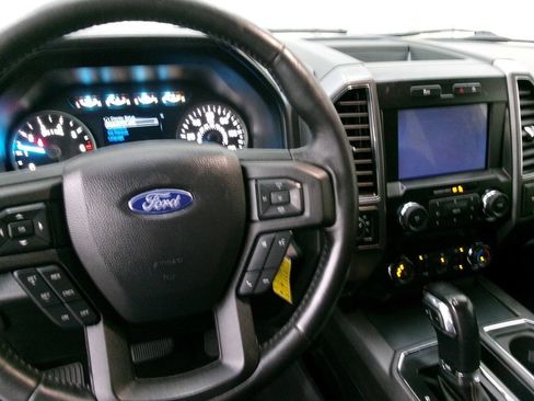 Used 2019 Ford F150 XLT w/ Equipment Group 302A Luxury AWD/4WD image 35