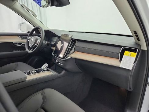 New 2026 Volvo XC90 B5 Plus w/ Protection Package image 13