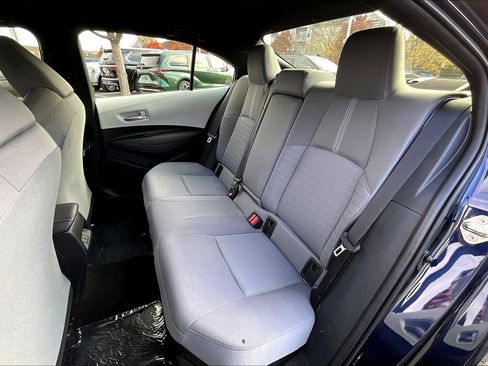 Used 2025 Toyota Corolla SE image 24