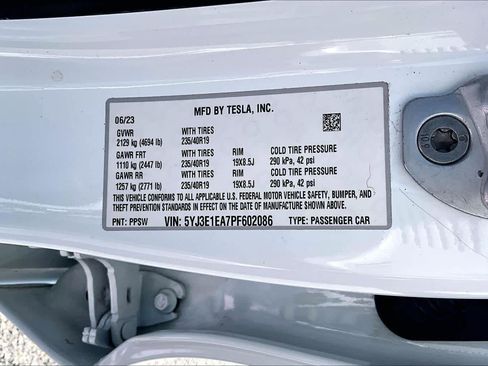 Used 2023 Tesla Model 3 Standard Range RWD image 35