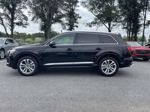 Certified 2025 Audi Q7 3.0T Premium Plus AWD/4WD image 4