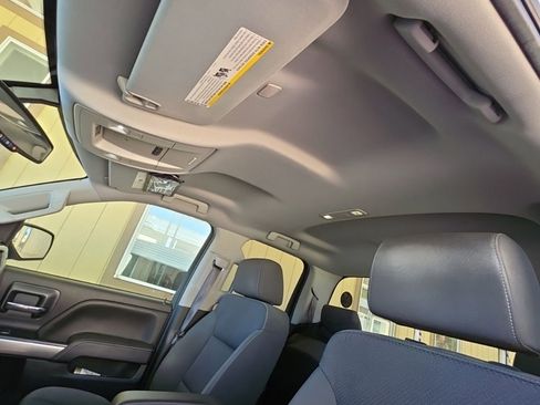 Used 2018 Chevrolet Silverado 1500 LT image 15