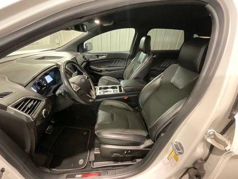 Used 2023 Ford Edge ST AWD/4WD image 8