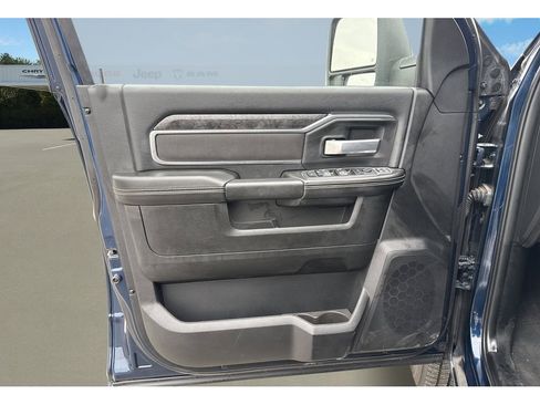 Used 2024 RAM 2500 Big Horn w/ Bed Utility Group image 14