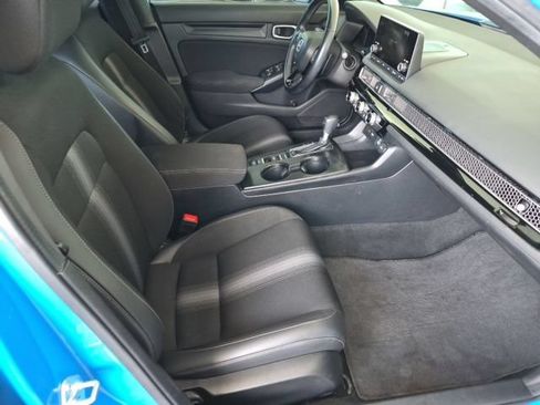 Certified 2024 Honda Civic Sport image 30