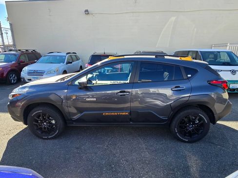 Certified 2024 Subaru Crosstrek 2.5i Wilderness AWD/4WD image 5