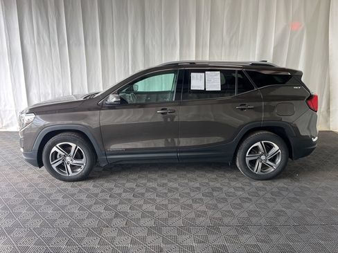 Used 2019 GMC Terrain SLT w/ Preferred Package AWD/4WD image 25